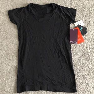 Zella workout top